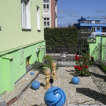 Pension Rak Карловы Вары Экстерьер фото