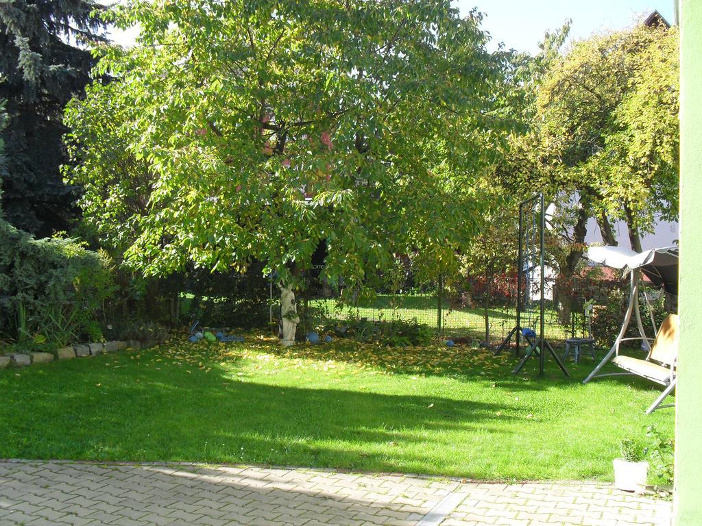 Pension Rak Карловы Вары Экстерьер фото